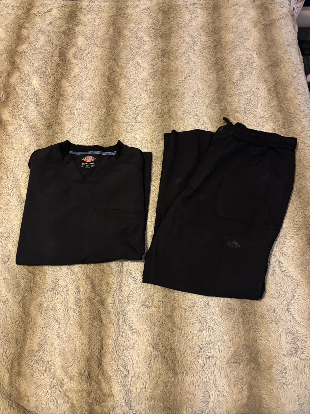 Dickies Black XL Scrubs